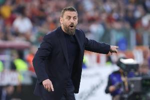 yl23455永利官网-记者：德罗西可能执教狼队，西班牙和沙特也有俱乐部对他感兴趣