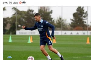 yl23455永利官网-塞巴略斯社媒晒照回归有球训练：一步一步来